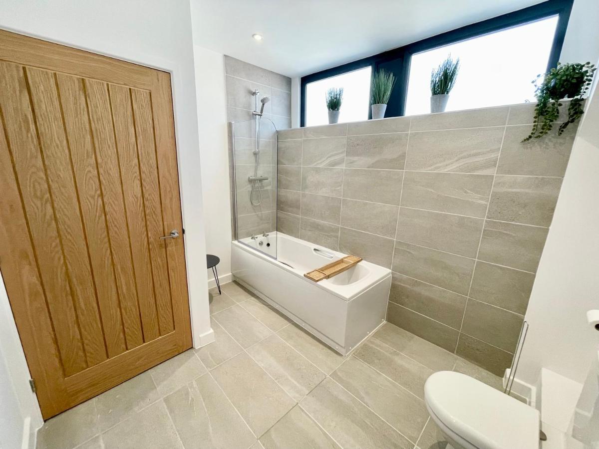 Minster Peek With Free Parking Apartment York Exterior photo