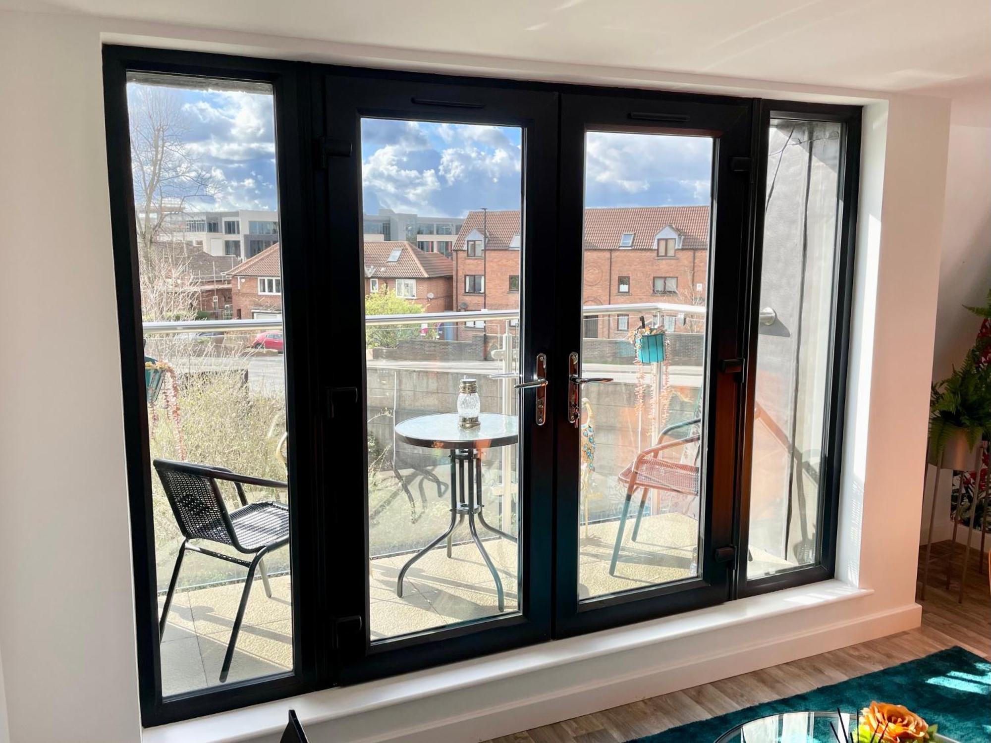 Minster Peek With Free Parking Apartment York Exterior photo